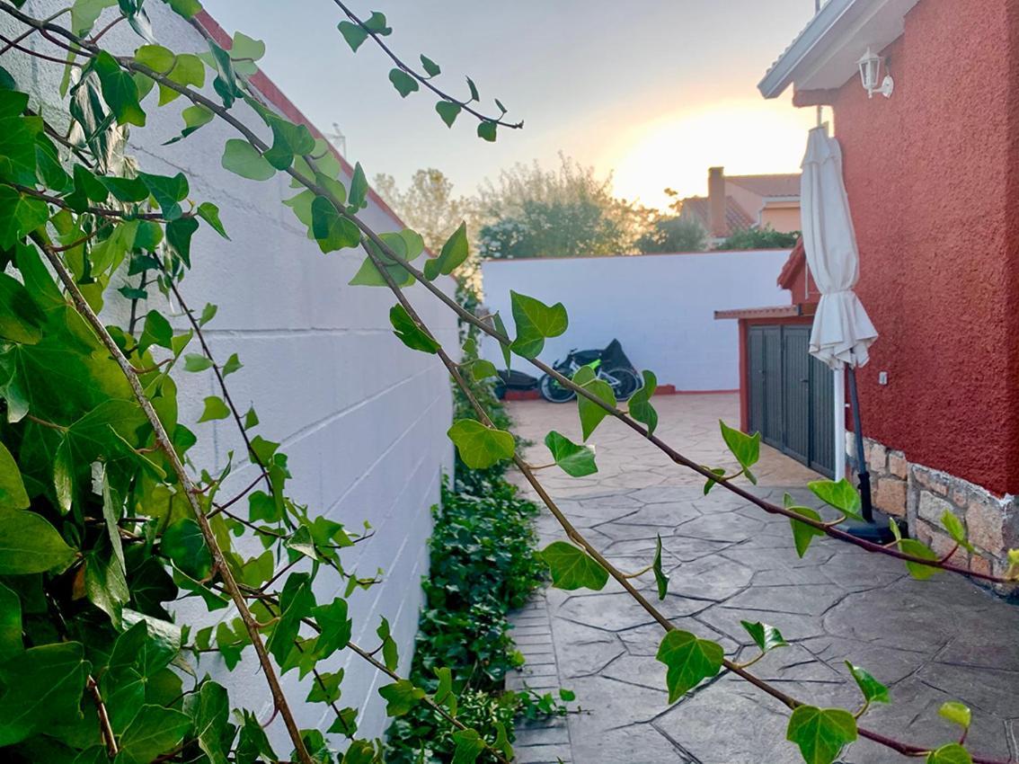 LaCasitadelaPraderapuntoes Torremocha de Jarama Exterior foto